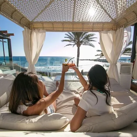 Apartment Big Beachfront In Los Cristianos! *